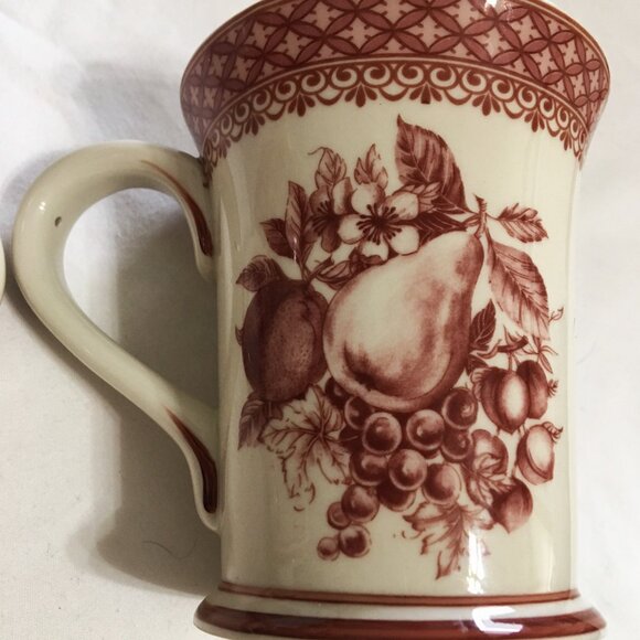 Harry and David vintage Fruit Pattern Coffee Mugs set/2 - Picture 2 of 8